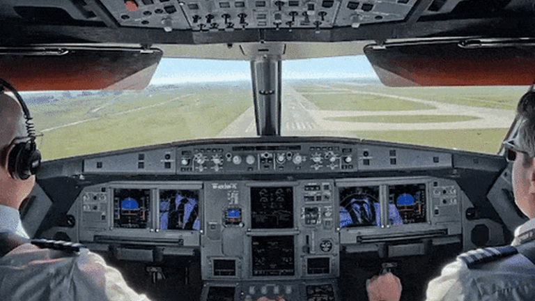 Western Sydney International Airport test landing: Jetstar conducts successful test flight ahead of October opening in Luddenham