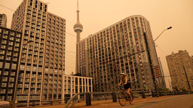 Deaths associated with wildfire smoke up about 275% in Canada, new report says