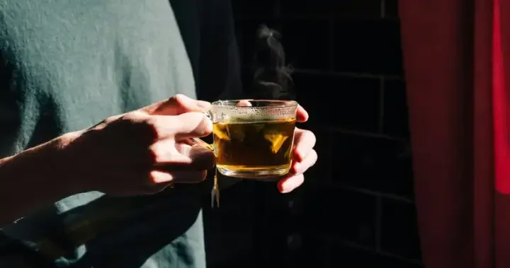 Drinking ‘very hot’ drinks may increase risk of esophageal cancer: study – National